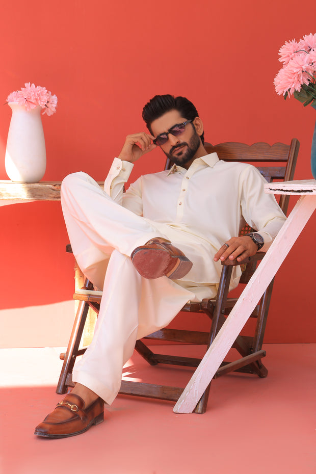 Stitched Off-White Kameez Shalwar